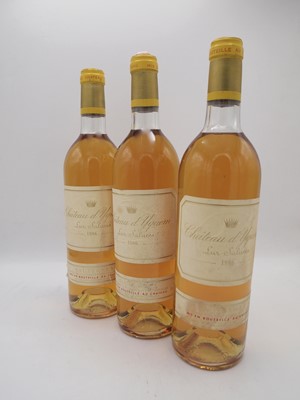 Lot 105 - 3 bottles 1986 Ch d'Yquem