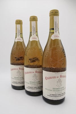 Lot 178 - 3 bottles 1994 Ch de Beaucastel Blanc