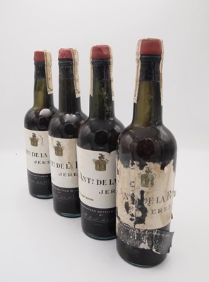 Lot 35 - 6 half-bottles Mixed Antonio de la Riva Sherry Bottled 1943