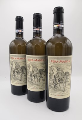 Lot 243 - 18 bottles 2019 Pera-Manca Branco