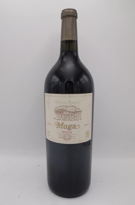 Lot 239 - 1 magnum 2001 Muga Selección Especial