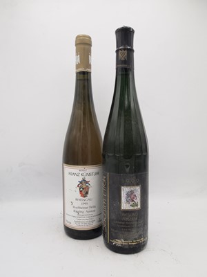 Lot 139 - 10 bottles Mixed White Wine and Champagne