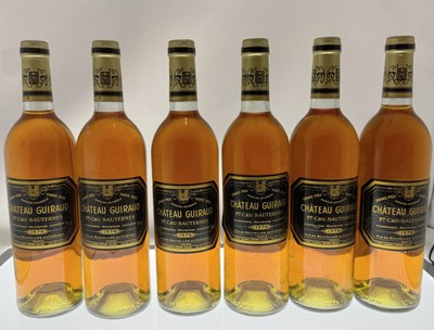 Lot 50 - 12 bottles 1976 Ch Guiraud