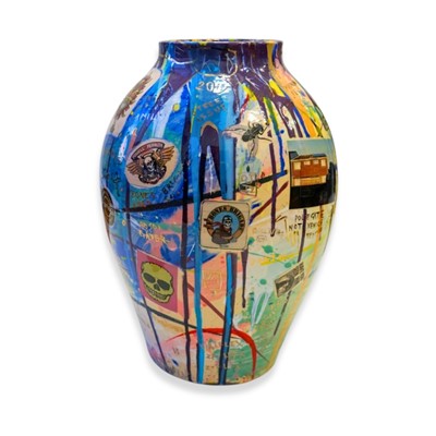 Lot 27 - Dan Baldwin (British 1972-), 'Vase'