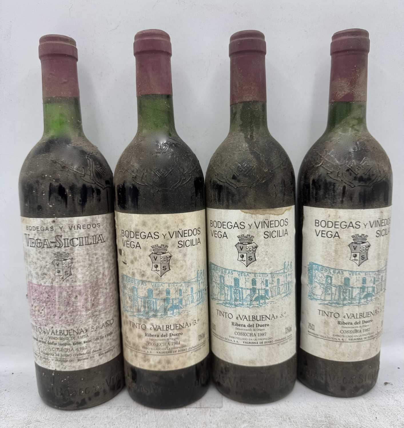 Lot 208 - 4 bottles Mixed Vega-Sicilia Valbuena
