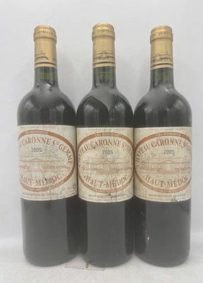 Lot 18 - 18 bottles 2005 Ch Caronne Ste Gemme