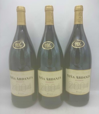Lot 268 - 3 magnums 2004 Vina Ardanza