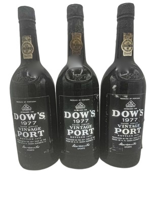 Lot 6 - 8 bottles Mixed Vintage Port