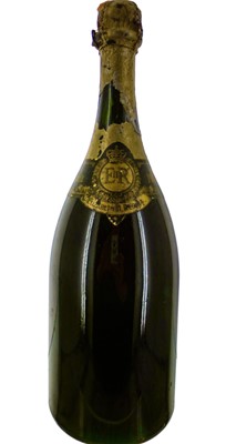 Lot 236 - 1 bottle 1943 Moet et Chandon Coronation Cuvee