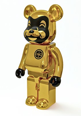 Lot 135 - Be@rbrick, 'Evisu Gold (1000%)', 2019