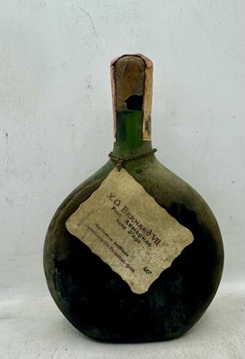 Lot 317 - 1 bottle Ducastaing Bernard VII Hors d'Age Armagnac XO Bel 1960s